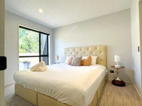 Charming 1BR Retreat next to UC, Christchurch